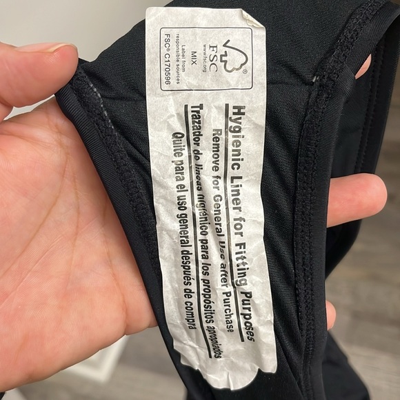 Hurley NWT Black One Piece Swimsuit Sleek Design, Women’s Sz XXL - Picture 13 of 13